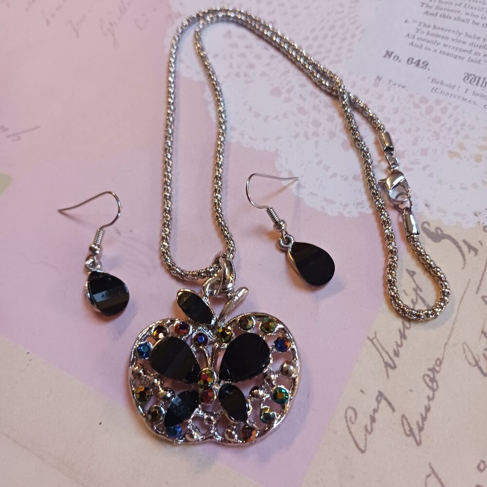 Butterfly Apple Jewelry Set - Necklace Earring Set Teacher Gift NWOT